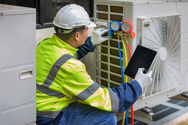 Professional Hvac technician working in Dublin, PA